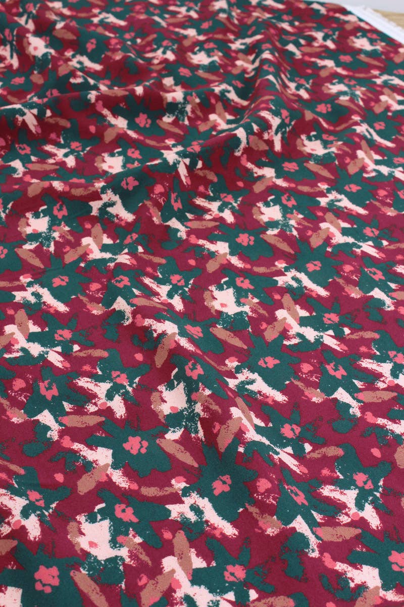 Eglantine et Zoé – Großhandel Stoff – Edel Brick Red Viskose-Stoff mit Blumemuster10