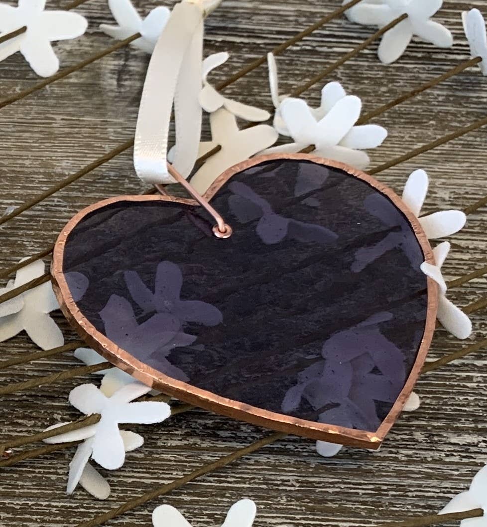 The Grandparent Gift Co. Inc. - Wholesale Ornament - Mom Love You Back: Handmade Stained Glass Heart 78013