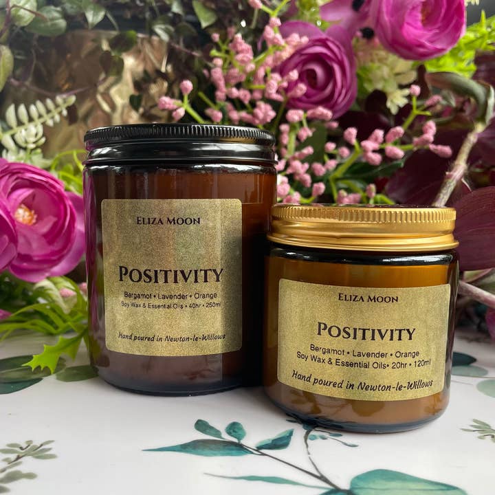 Vela de Aceite Esencial de Positividad en Tarros Ámbar para venta al por mayor de Eliza Moon