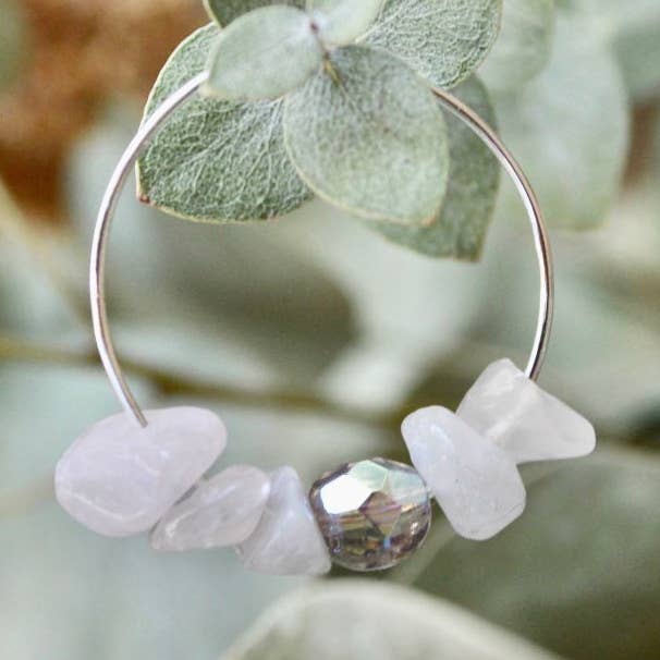 Rosenkvarts ædelsten Chip Hoops sølv for engroshandel hos Moonstone Made