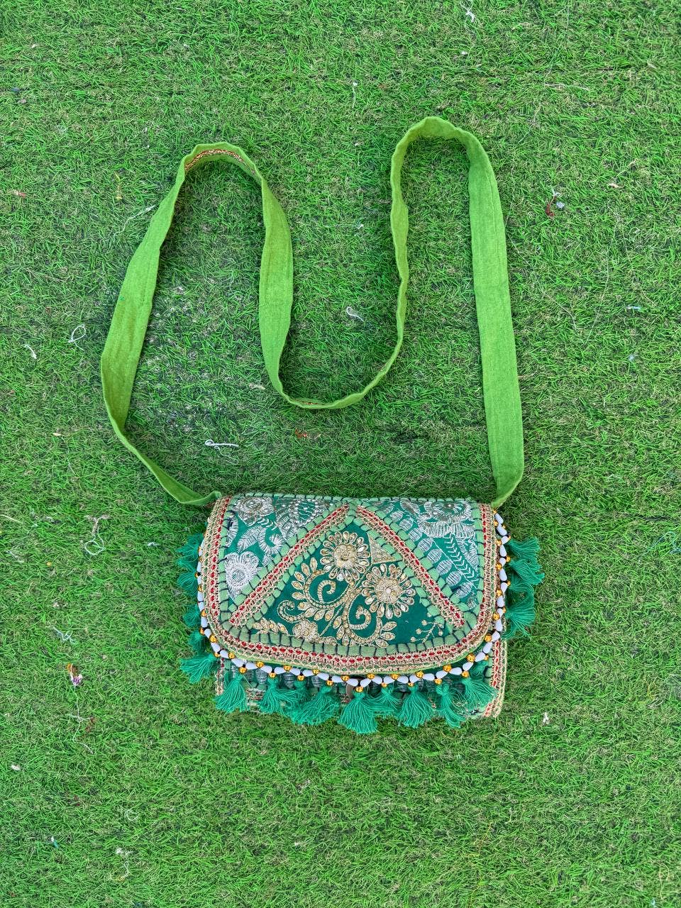 GYPSY STUDIO - Wholesale Shoulder Bag - Women's - Mirror & Sequin Work, Bohemian Chic Woman's Banjara Bag8