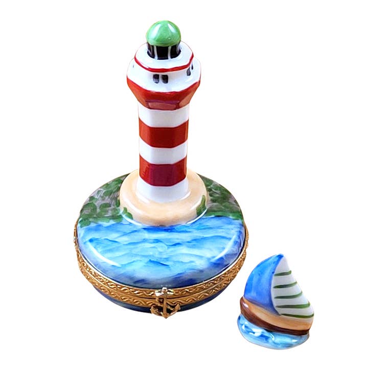 Hilton Head Lighthouse With Removable Porcelain Sailboat for wholesale by Rochard