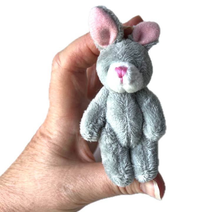 The Gifted Rat - Wholesale Stuffed/plush toy – Kids & baby - Small Plush Bunny Rabbit Pocket Pal 1
