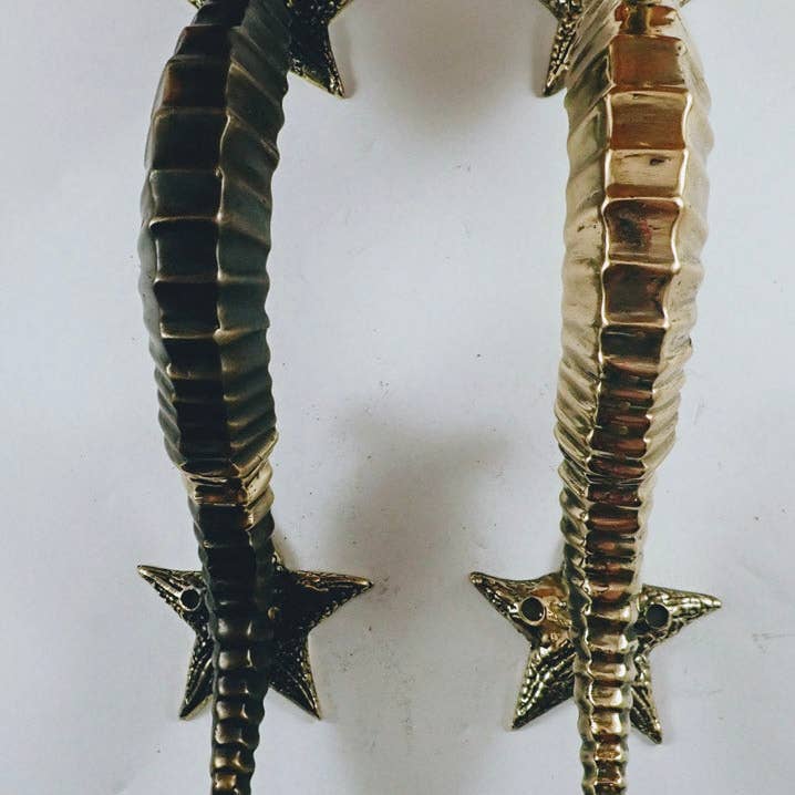 Maniglione per porta Seahorse con base a stella, 2 misure per la vendita all'ingrosso da parte di Ubud Glass