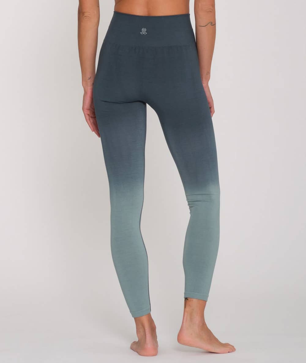 BAM Bamboo women's Kennick Side Pocket bamboo leggings review: freedom  meets support | Advnture