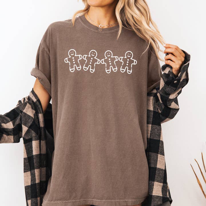 Refinery Number One LLC - Wholesale T-Shirt (Graphic) - Unisex - Gingerbread Men, Christmas, Traditional, Winter Santa Tshirt