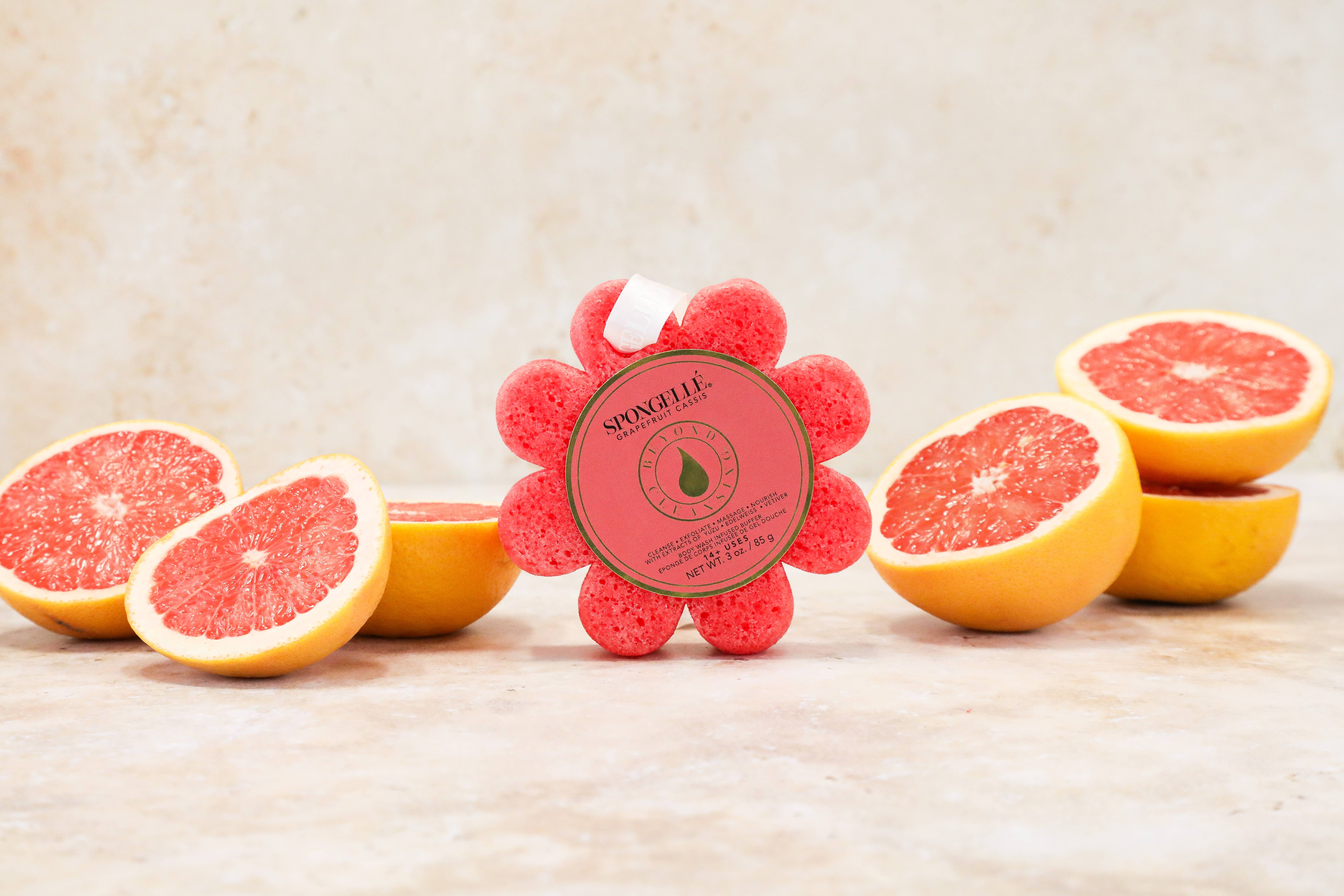 Spongellé | Christmas 2025 | Stocking Stuffers | Gifts – Puff/esponja de banho por atacado – Esponja de Sabonete Flor Selvagem com Toranja e Cassis | Esponja de Banho Spongellé3