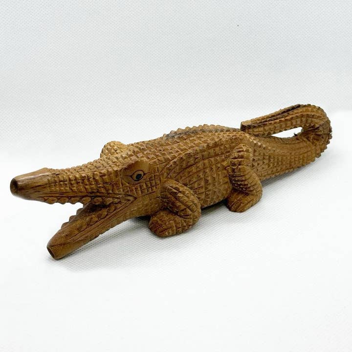 Kuripe Artigianale in Pelle di Alligatore - Grande per la vendita all'ingrosso da parte di Earth's Love