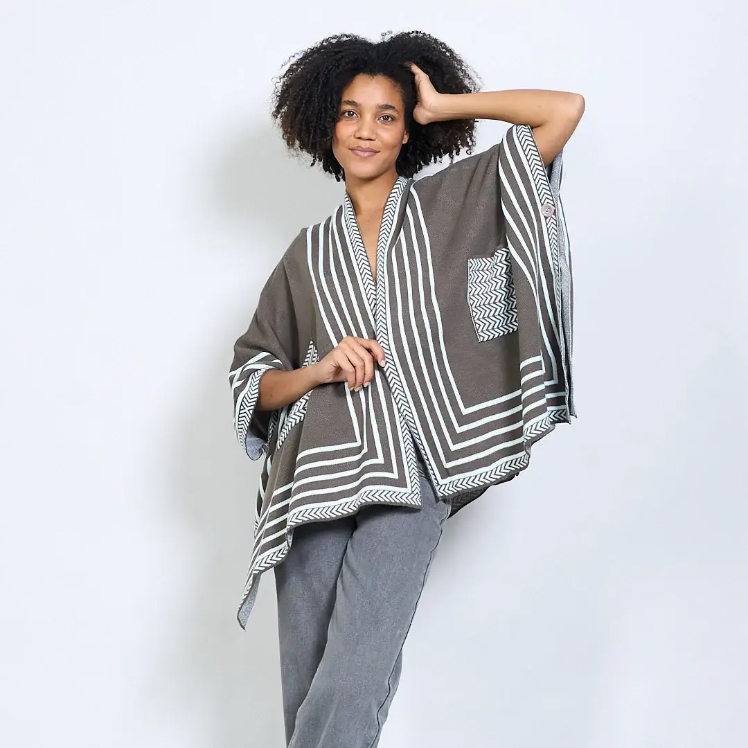 AMELÉ - Wholesale Poncho - Women's - Poncho cardigan4