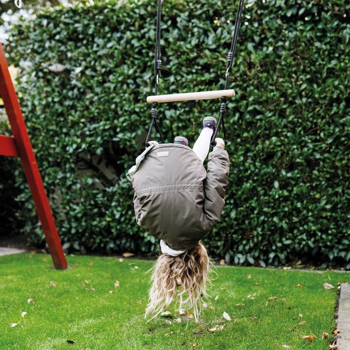 small foot - Wholesale Wood Toy - Kids - Trapezoid swing with gymnastic rings “Black Line” | swing | wood11