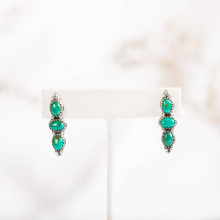 512: Turquoise Cluster Stud Earrings 925 for wholesale by Moxie Maine