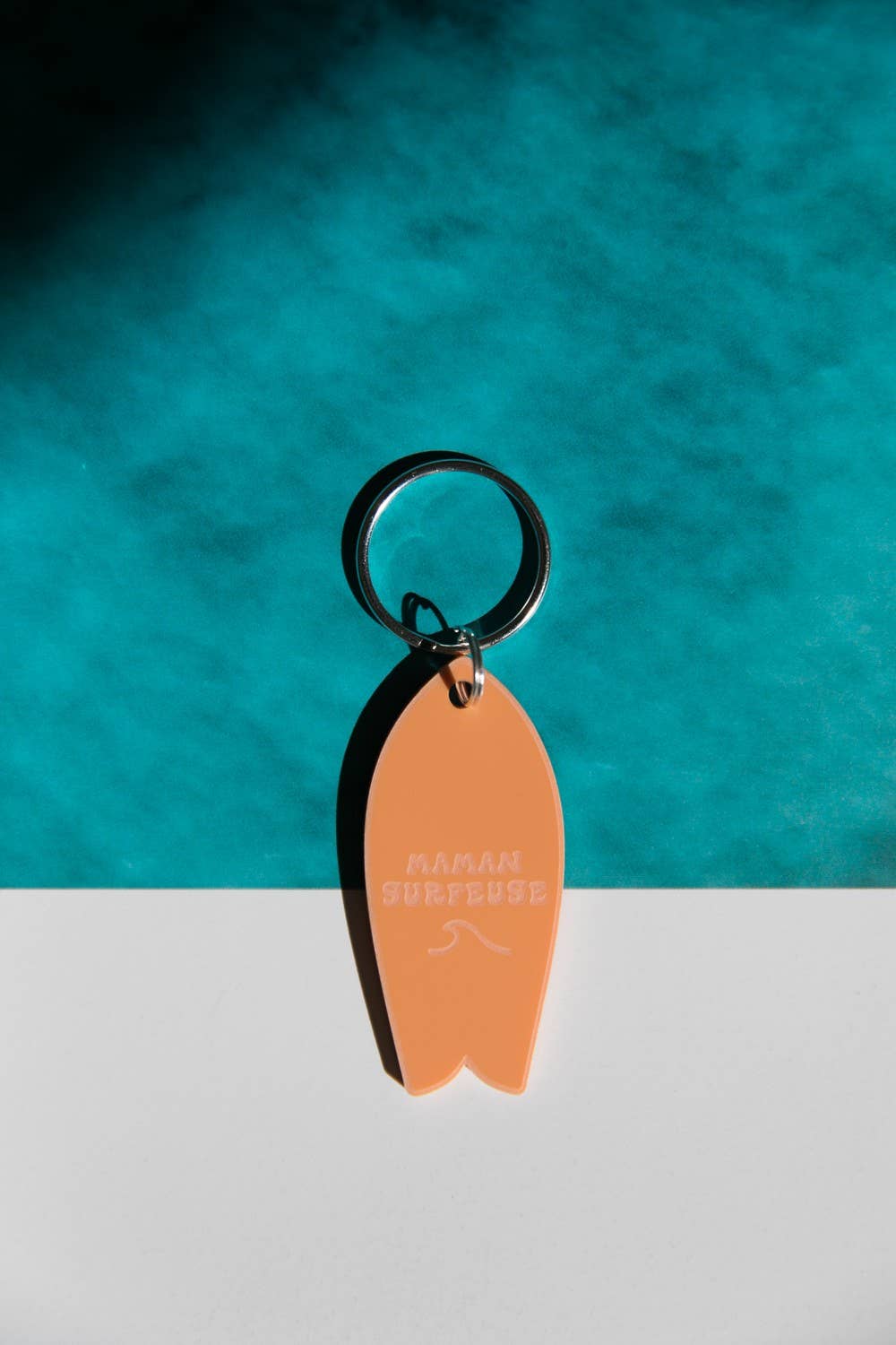 Little Anana – wholesale Nyckelringar - Dam – Ny! Little Anana surfbräda nyckelring - Mamma Surfare orange1