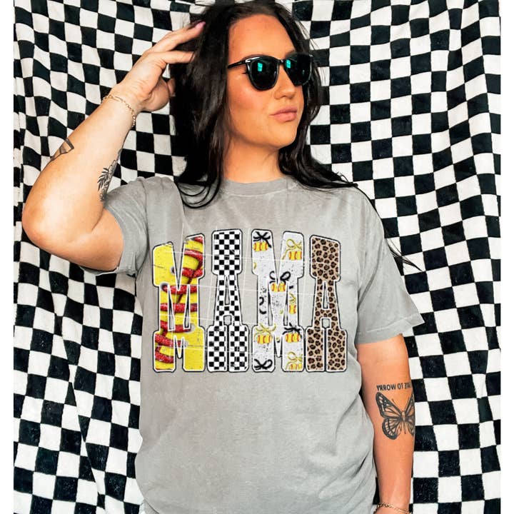 Mama Softball - T-shirt pour la vente par Cash & Drix Wholesale