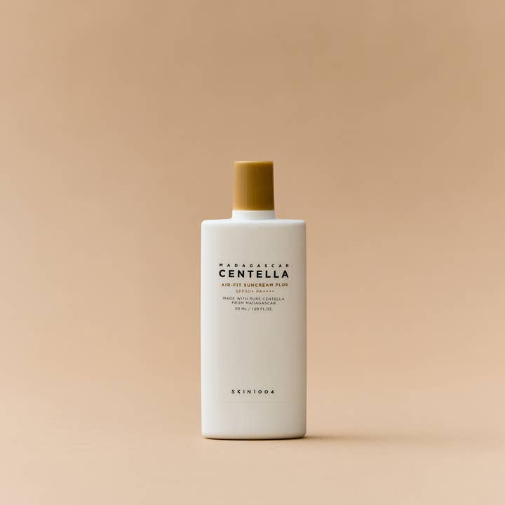 Crème solaire Madagascar Centella Air-Fit Plus pour la vente par SKIN1004