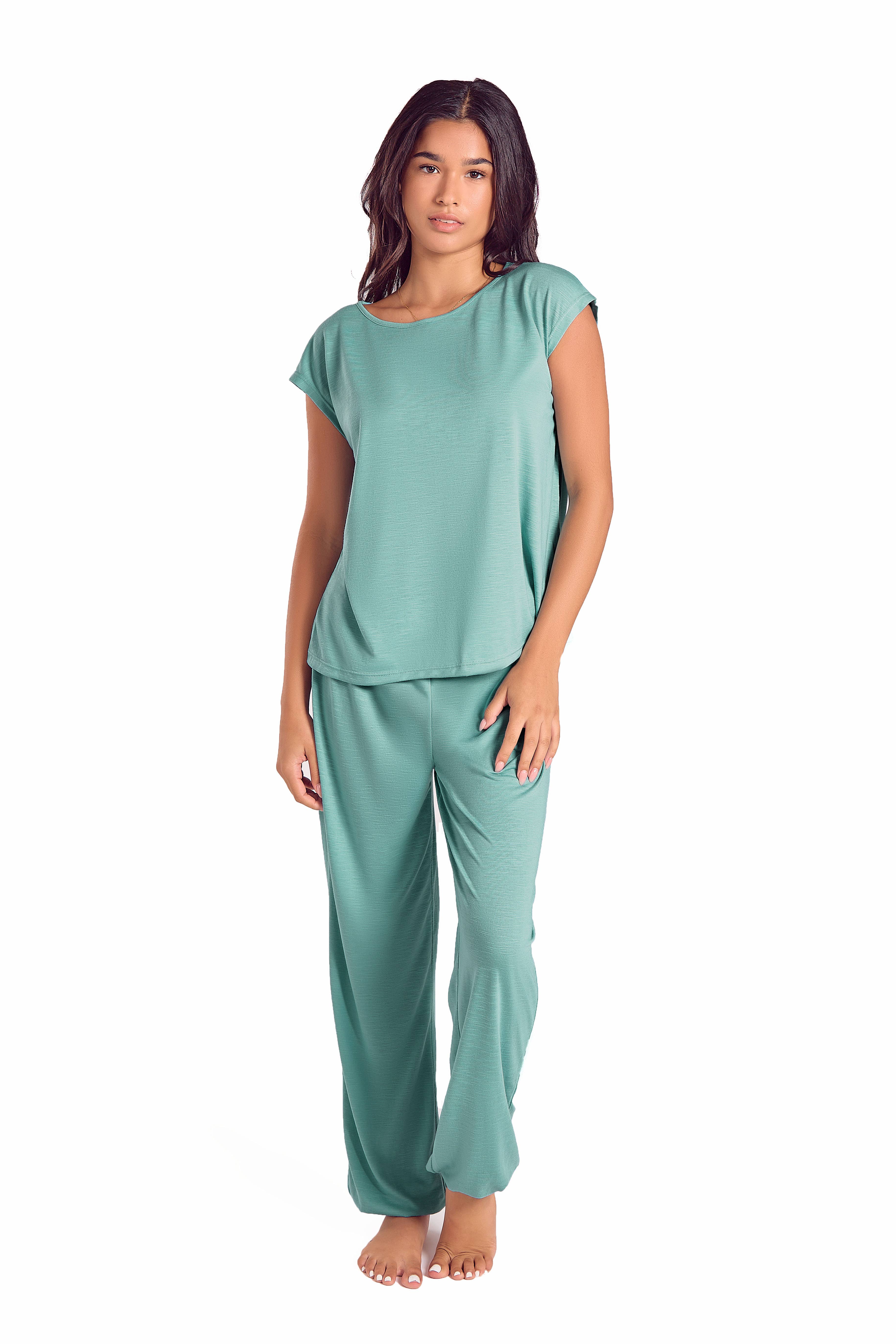 iCollection - Wholesale Nightgown - Women's - Cambria Plus Size Night Shirt-Dress with Side Pockets11