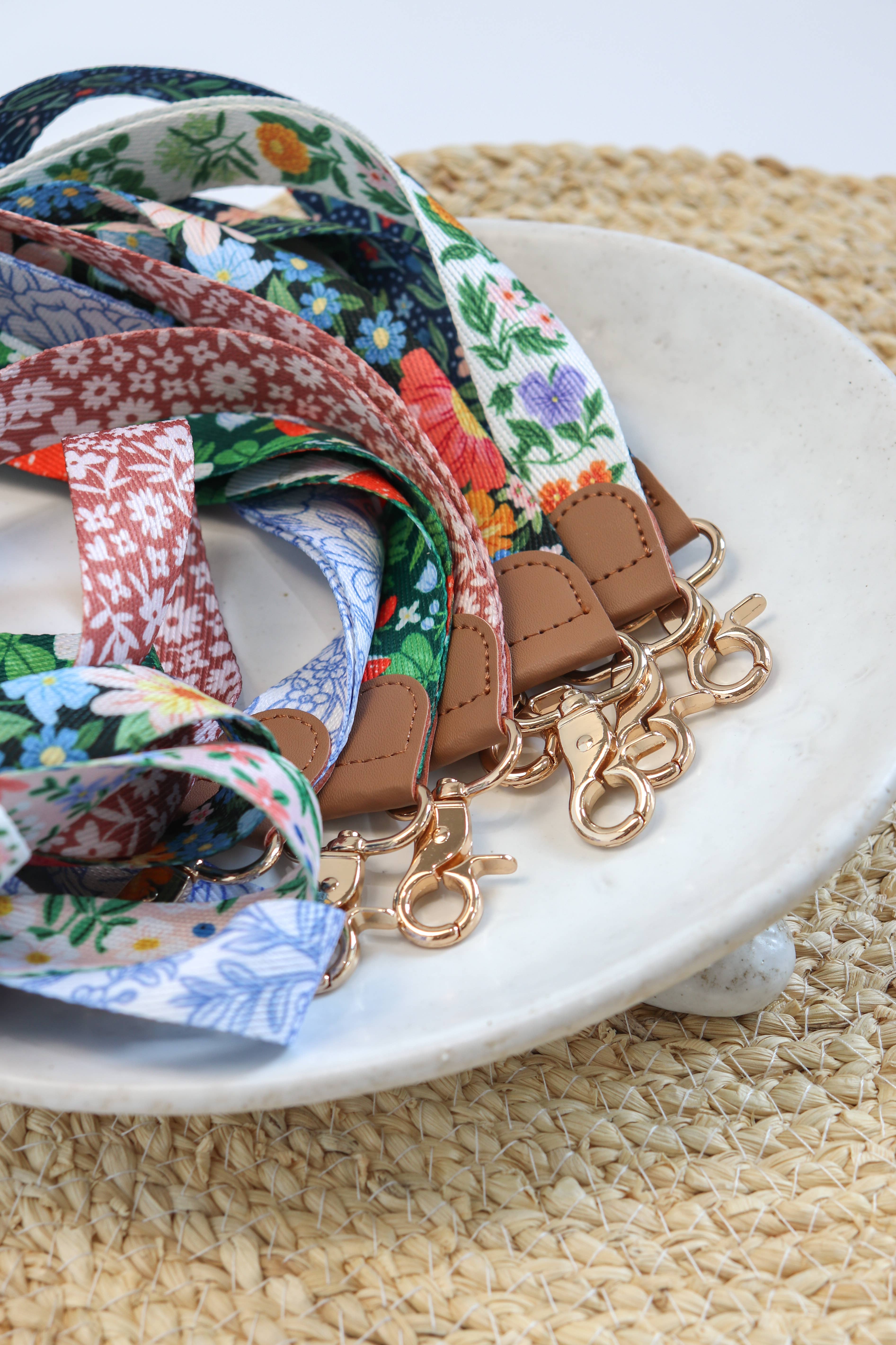 Linden Paper Co. - Wholesale Lanyard - Women's - Pink Meadows | Lanyard2