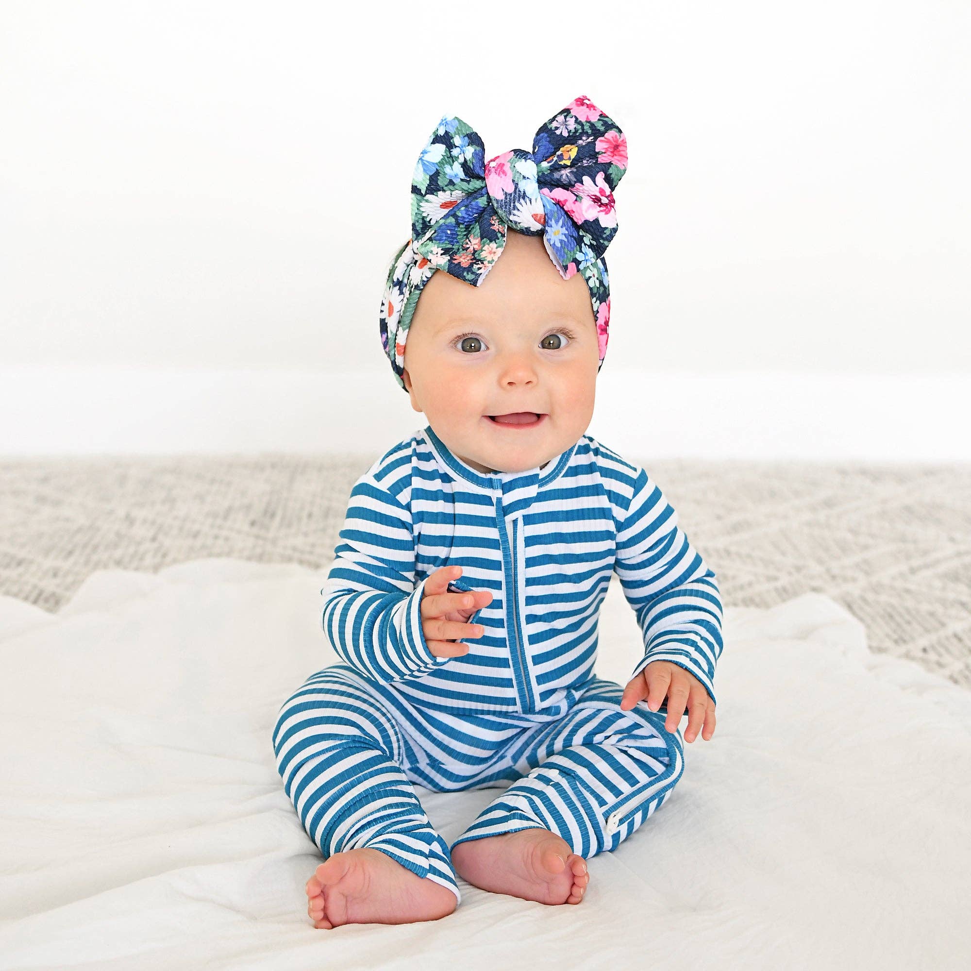 Gigi and Max - Wholesale Jumpsuit - Baby - Cooper Blue Ribbed ZIP Bamboo Striped One Piece 2-Way Zipper10