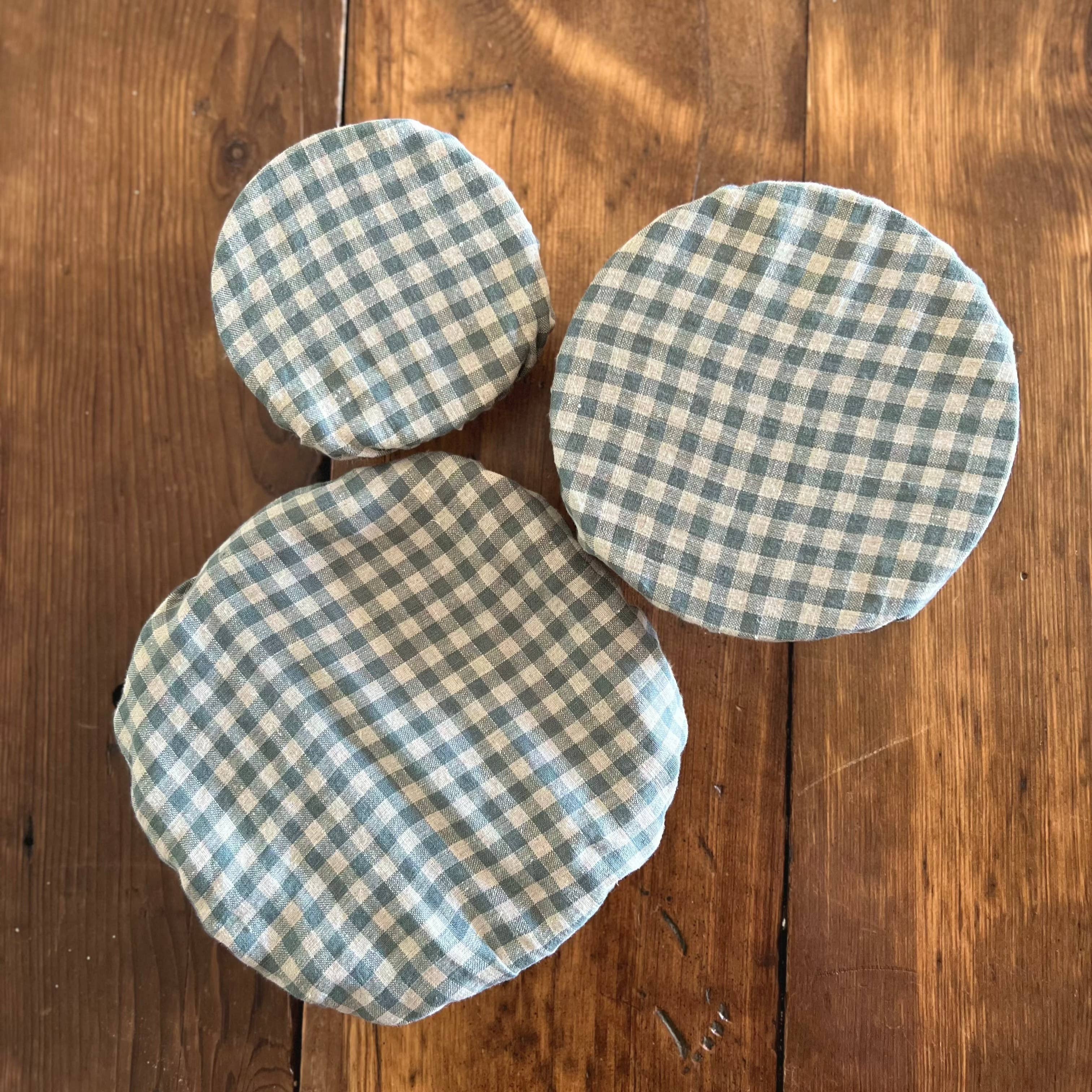 Helen Round - hand printed linen and bamboo wellness – wholesale Food storage wrap/bag – Green Check Linen Bowl Covers, Set Of 3 Reusable Bowl Covers2