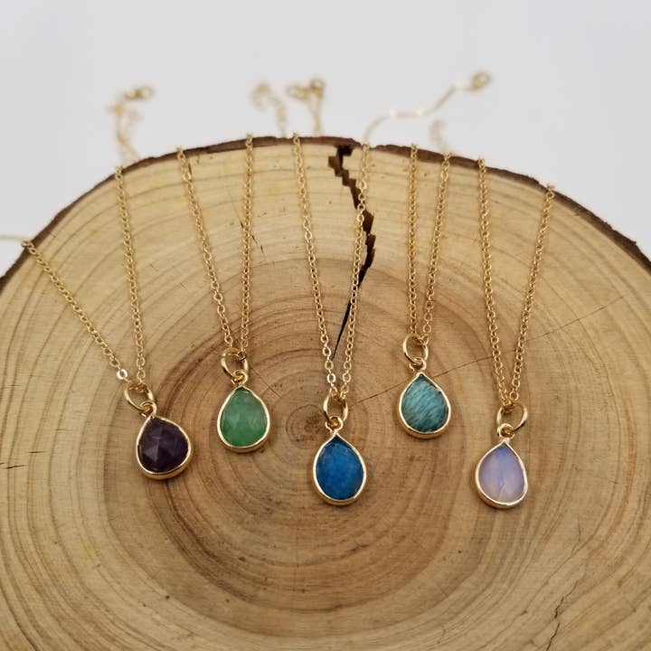 Diamant geslepen halsketting in natuursteen voor wholesale door CHAKRA JEWELRY