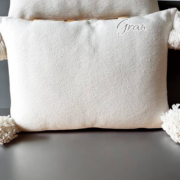 Gran Wholesale – wholesale Pillow/cushion – Child & baby – Handmade Decorative Pillow with Text & Tassels - Cozy Accent4