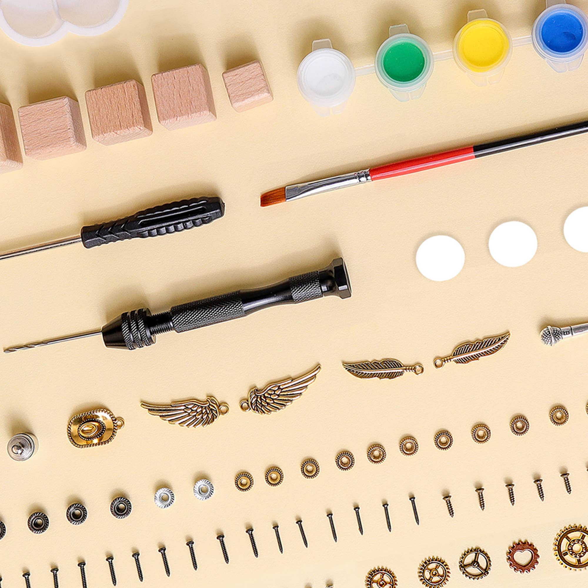 Kitsville - Wholesale Doe-het-zelf-knutselset - Doe-het-zelf Houten Trein Kit – Bouw een Houten Trein met LED Licht4