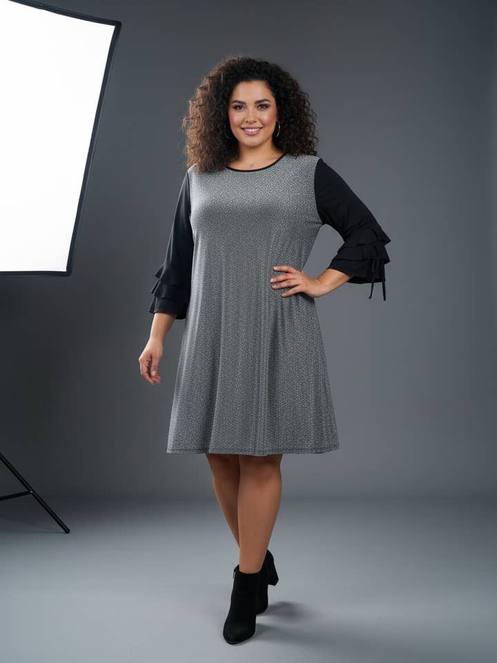 Robe grande taille à strass argent (T3654) pour la vente par Pomme Rouge Paris