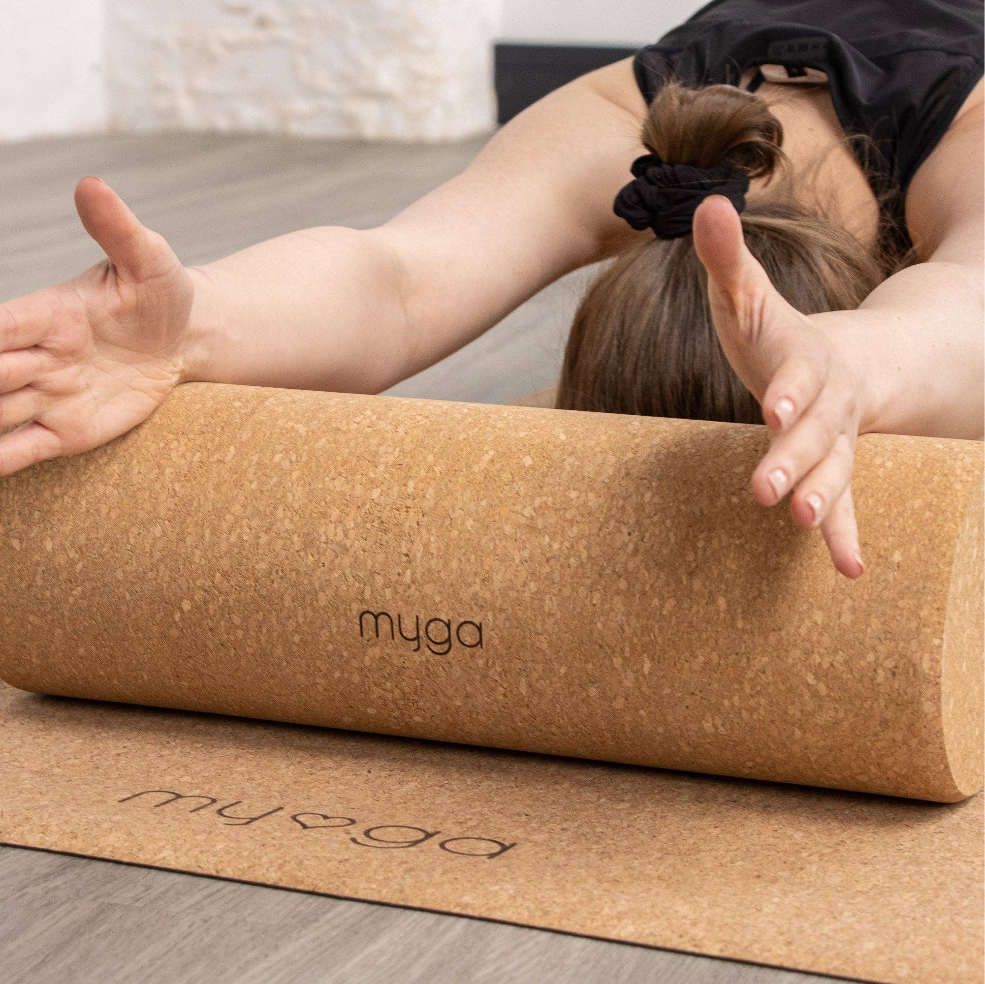 Myga - Vente Appareils de massage - Rouleau de massage en liège naturel disponible en 10 x 30 cm et 15 x 45 cm.11