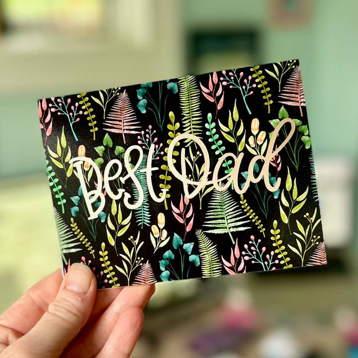 Carte de fête des pères avec inscription dorée "Meilleur Papa" pour la vente par Wee Birdy