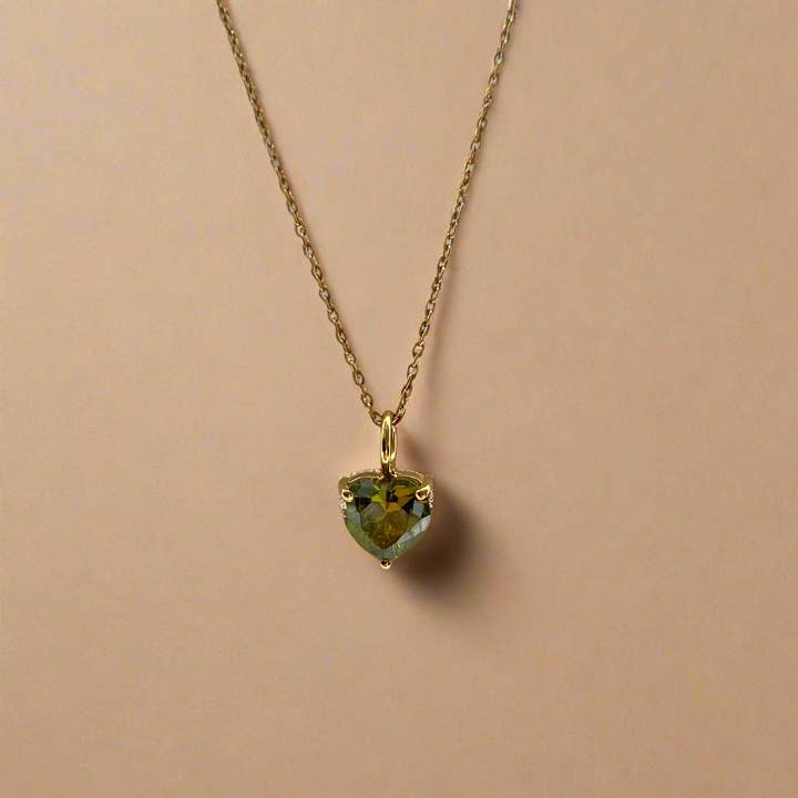 Gold Lunar - Wholesale Pendant/Charm Necklace - August Birthstone Necklace Heart Gemstone 18k Gold Plated