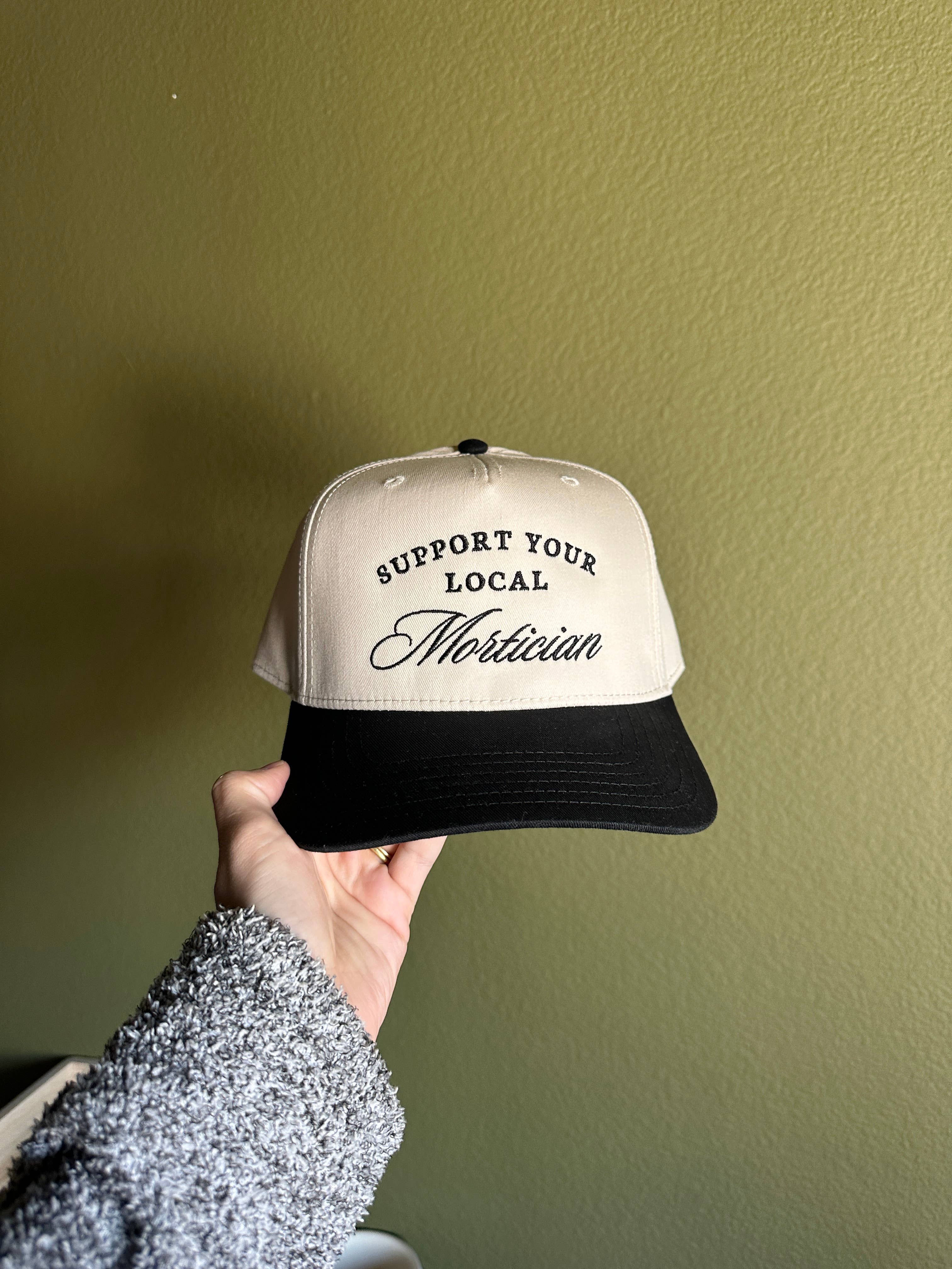 Electric label - Wholesale Trucker Hat - Unisex - Custom Embroidered Hats15