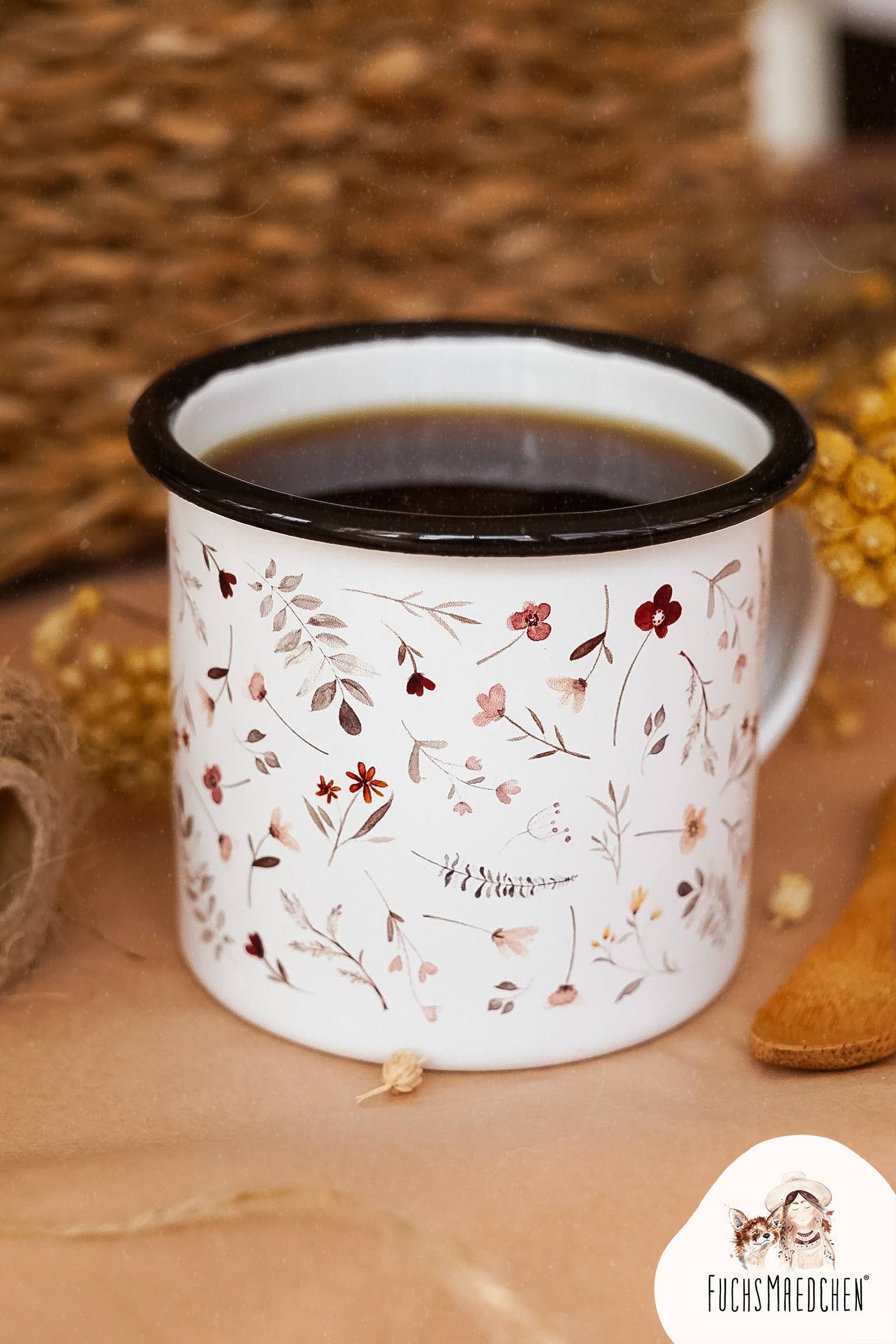 FuchsMaedchen – Großhandel Kaffeebecher – Emaille Tasse Blütenzauber0