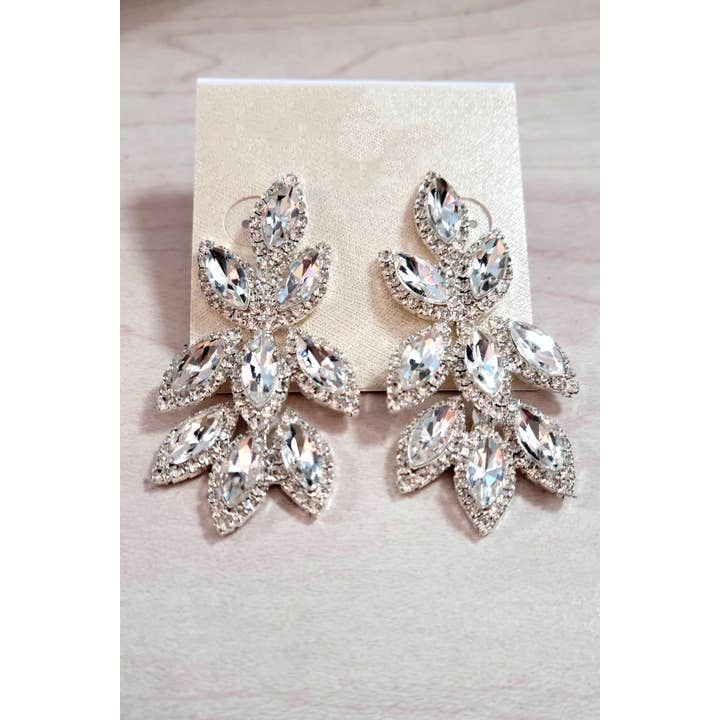 Chicas - Wholesale Dangle Earrings - Pair of drop earrings with crystal jewel rhinestones 4401117
