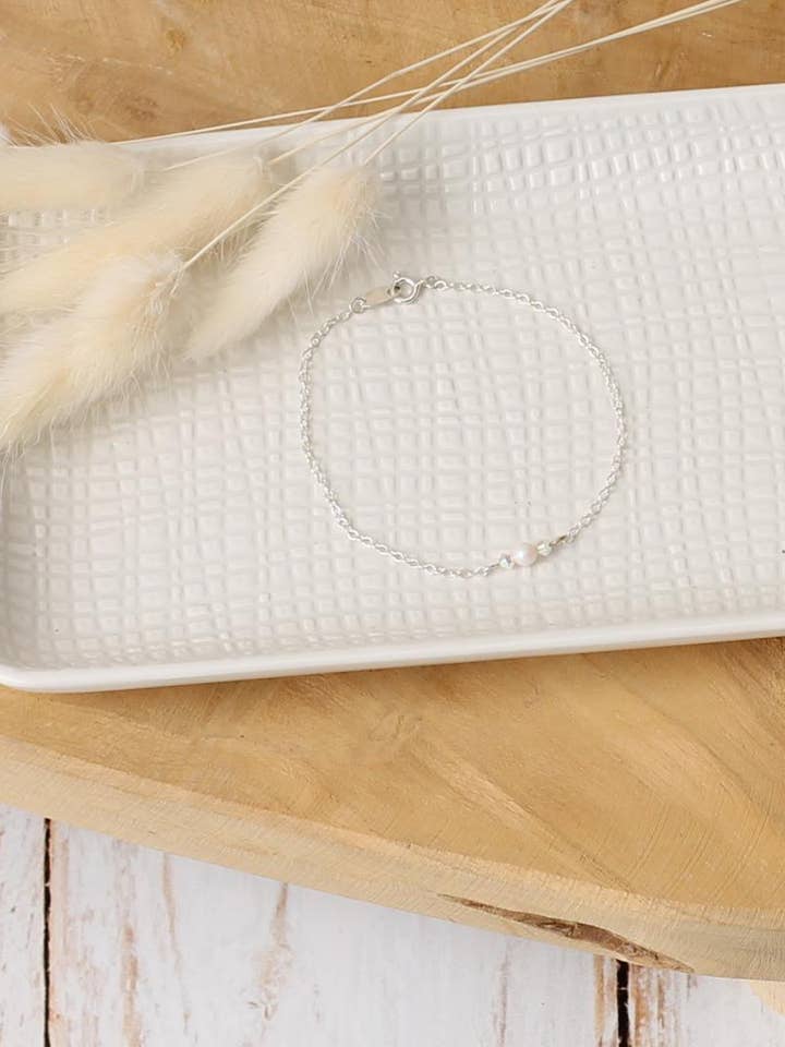 JADE pearl wedding bracelet for wholesale by Loane Bijoux