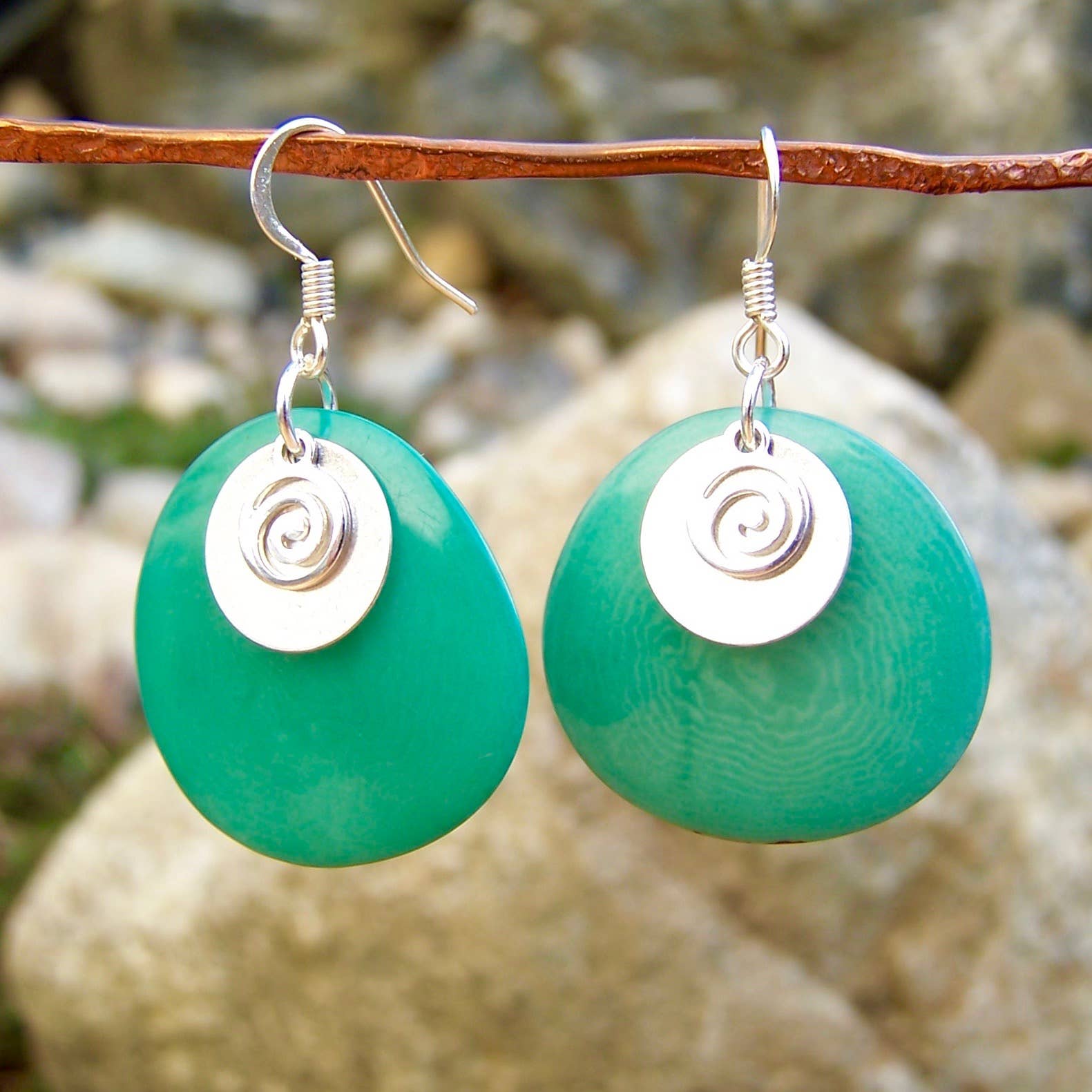 Jo Bird Jewelry – wholesale Dangle earrings – Tagua Earrings6