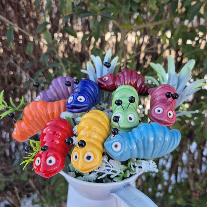 Keramische Rups, Plantensteun, rups op stengel, voor wholesale door Pannonhem AB.