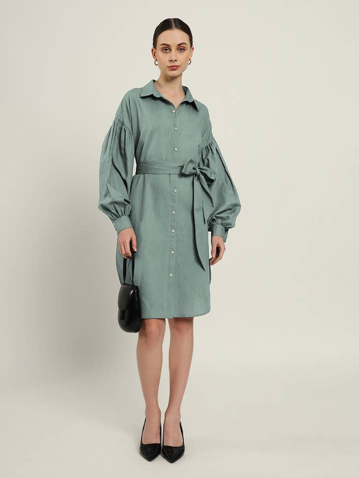 The Derby Daisy Carolina Linen Dress for wholesale by Thevasa