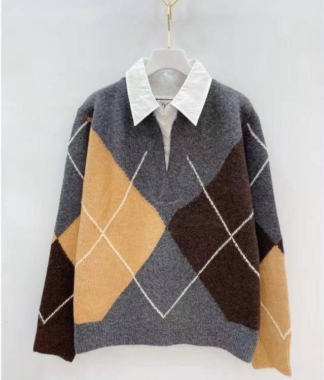 KY CREATION PARIS – wholesale Knitted jumper – Women′s – Diamond-patterned sweater with integrated shirt collar4