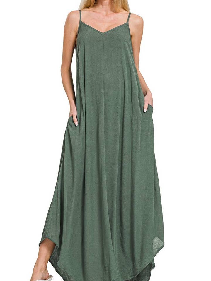 Woven Crinkle Cami Maxi Dress W Side Pockets for wholesale by Vanilla Monkey