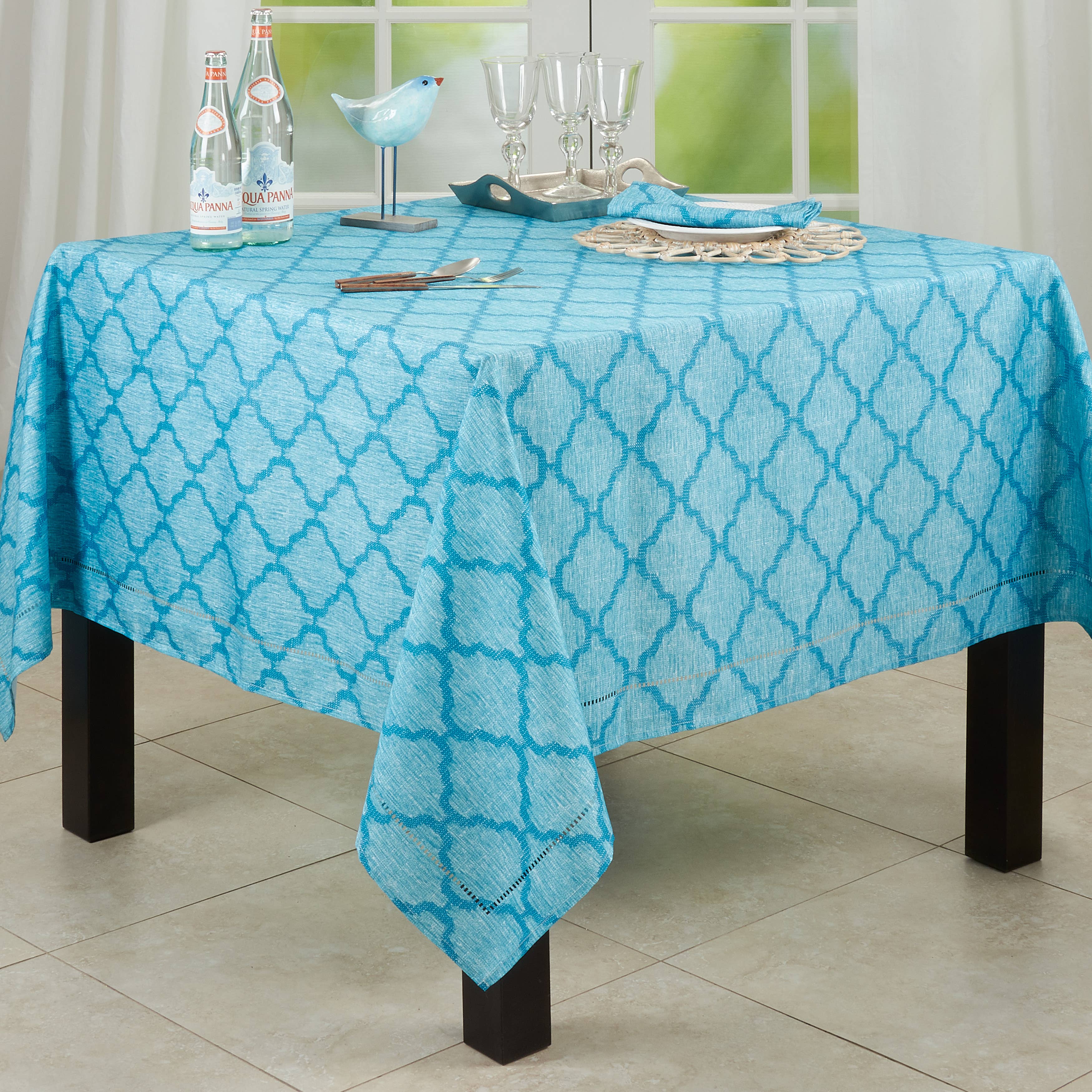 Saro Lifestyle - Wholesale Tablecloth - Moroccan Laser-Cut Hemstitch Tablecloth12