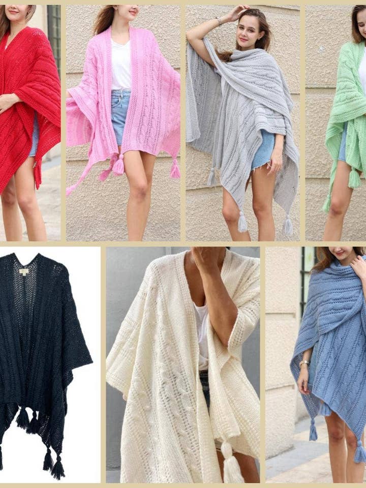 Ruana Poncho de Punto Grueso con Borlas JC063331 para venta al por mayor de JC Sunny Fashion