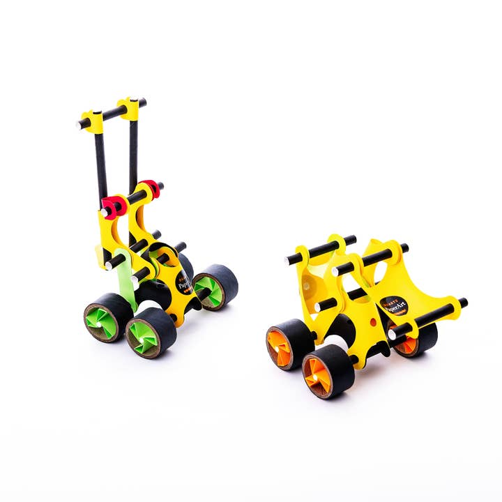 Jouets en papier de construction. Chargeur frontal et chariot élévateur pour la vente par Duarte PaperArt