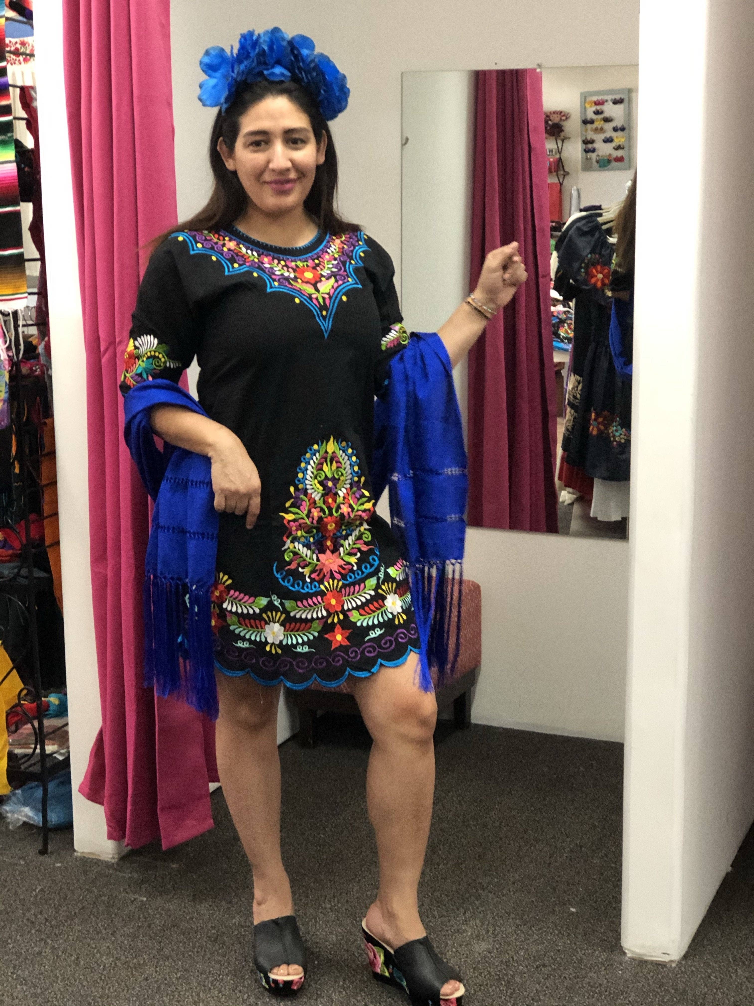 Cielito Lindo – wholesale Scarf – Women's – Silky Shawl Rebozo5