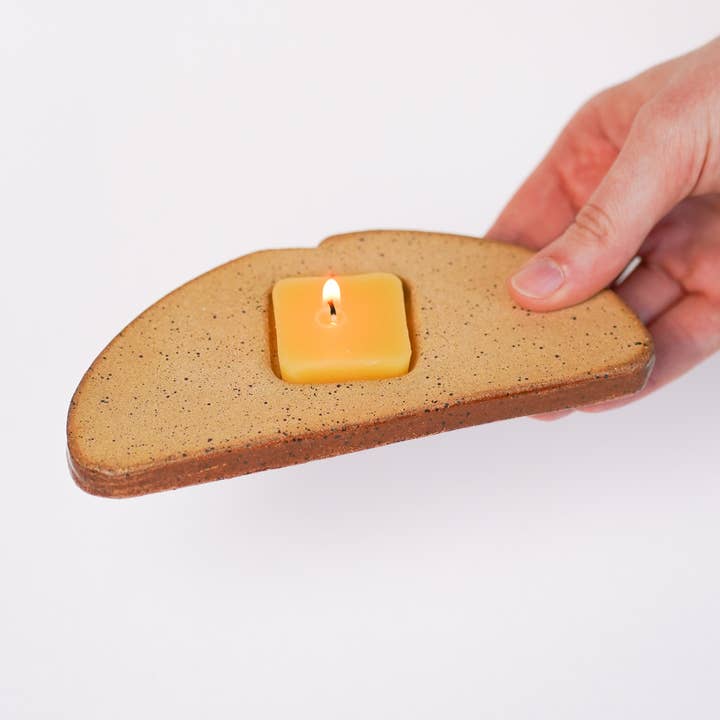 Keramisk surdegsrostljushållare för wholesale av Collin Garrity