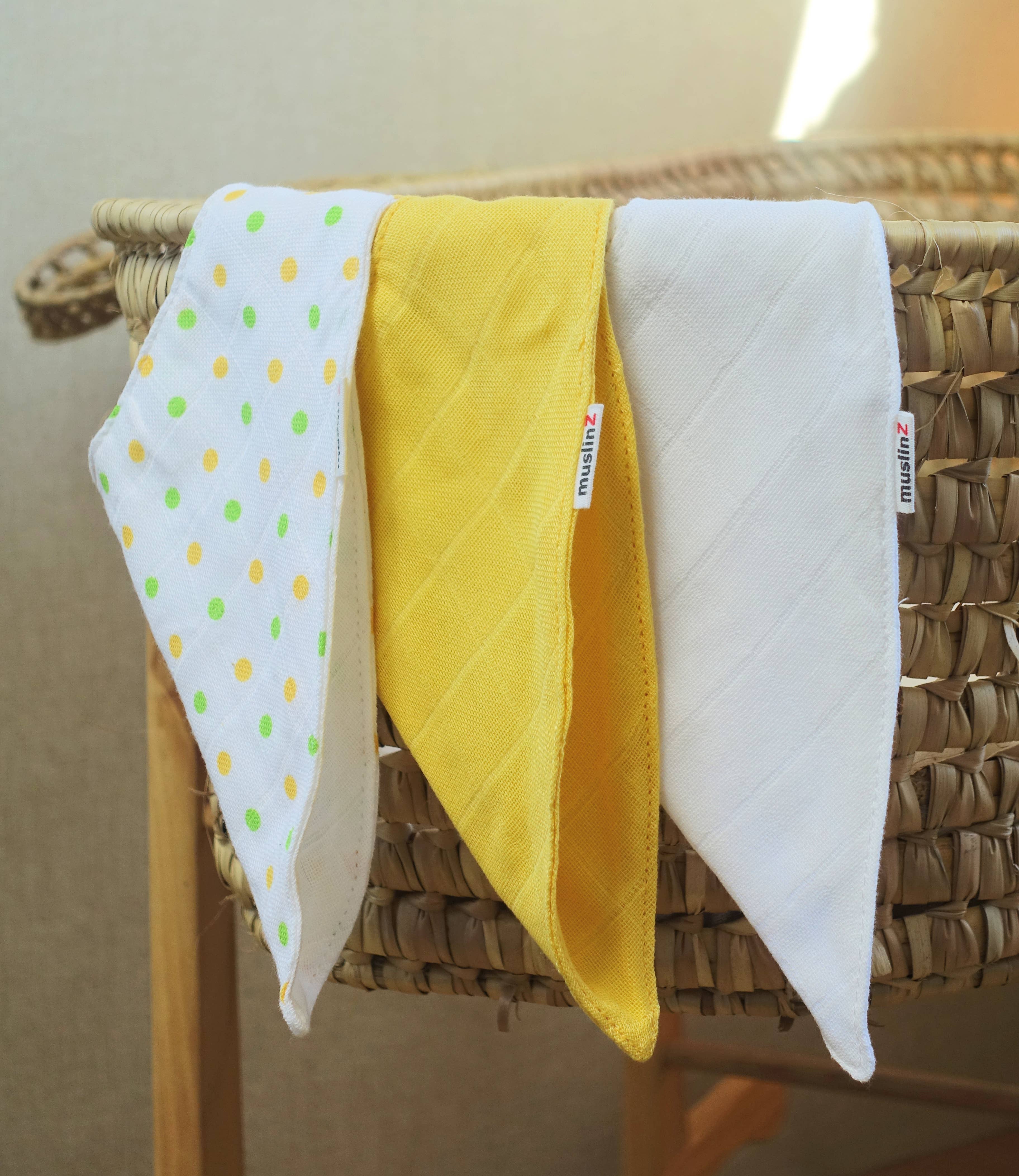 Muslinz - MerryGoRoundUK Ltd – wholesale Bandana bib – MuslinZ 3pk Cotton Muslin Dribble Bibs15