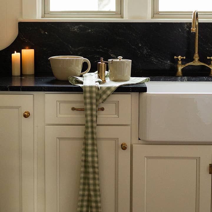 Millstream Home - Wholesale Apron - The Half Apron5