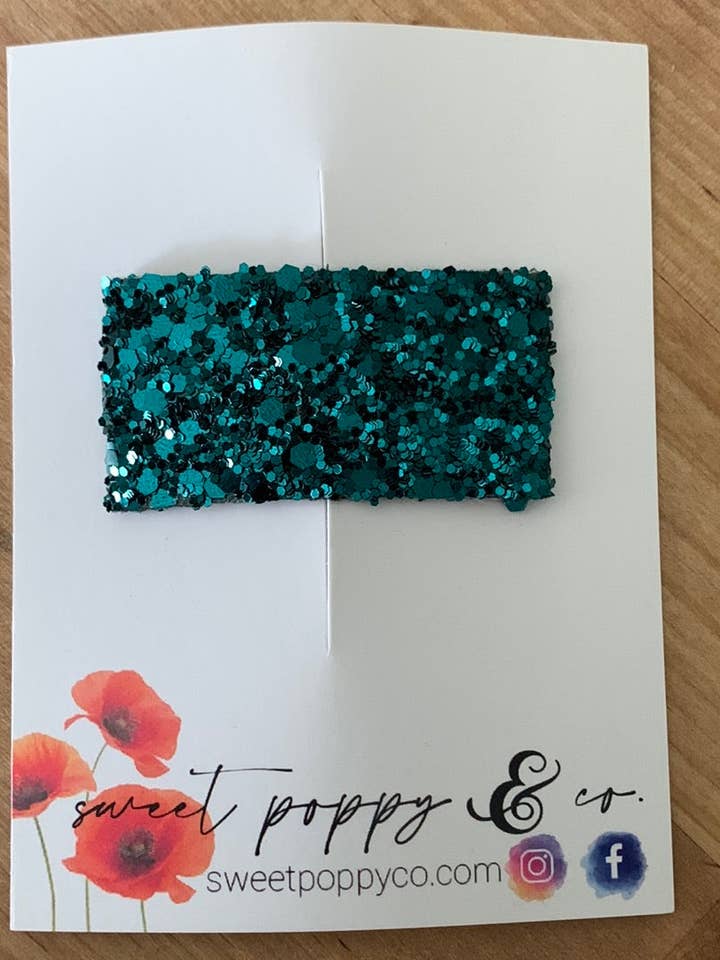 Pince à pression Deep Teal pour la vente par Sweet Poppy & Co.