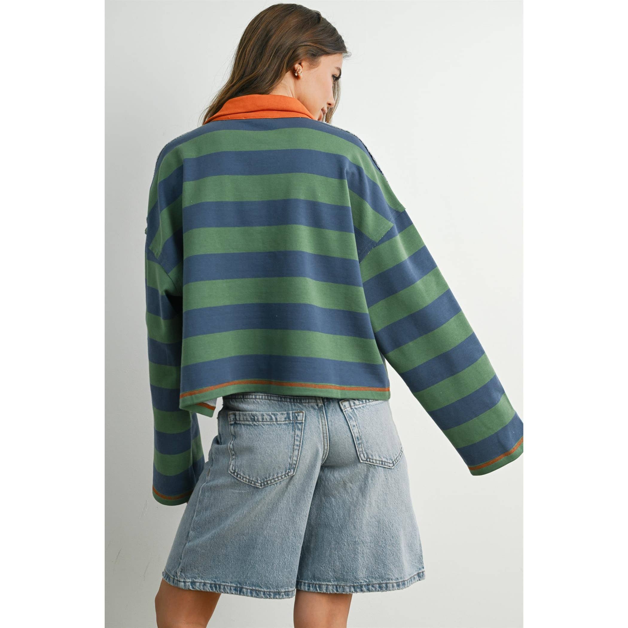 BUTTERMELON - Wholesale Sweatshirt - Women's - Striped Quarter-Zip Contrast Collar Sweatshirt - BMT797420
