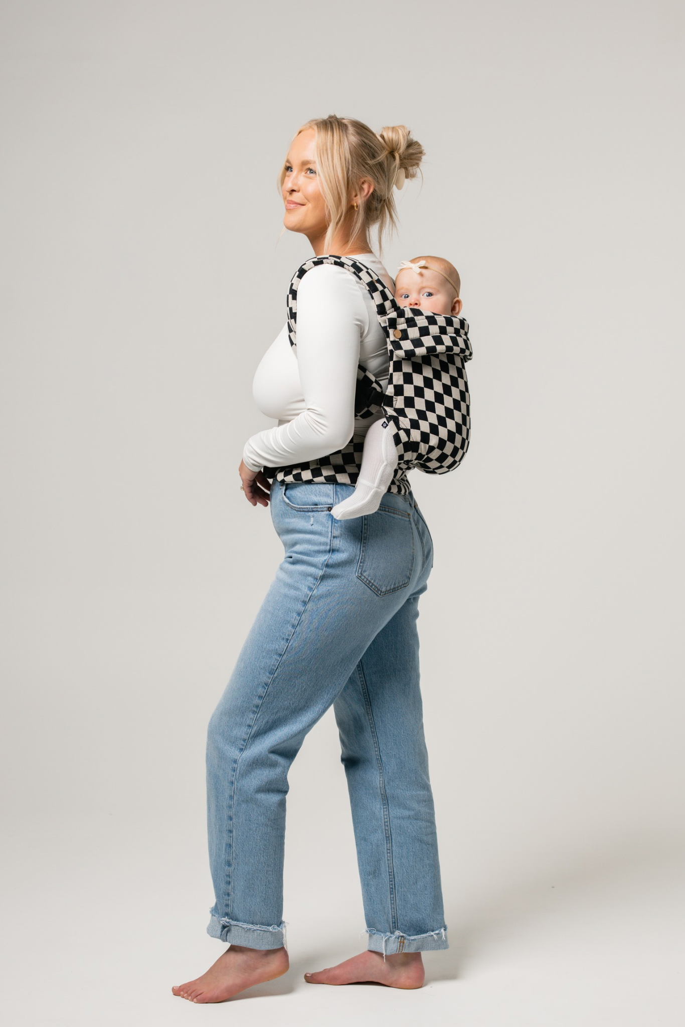 Mabē Baby Carriers - Wholesale Baby Carrier - The Monarch Carrier - Ebony Check5