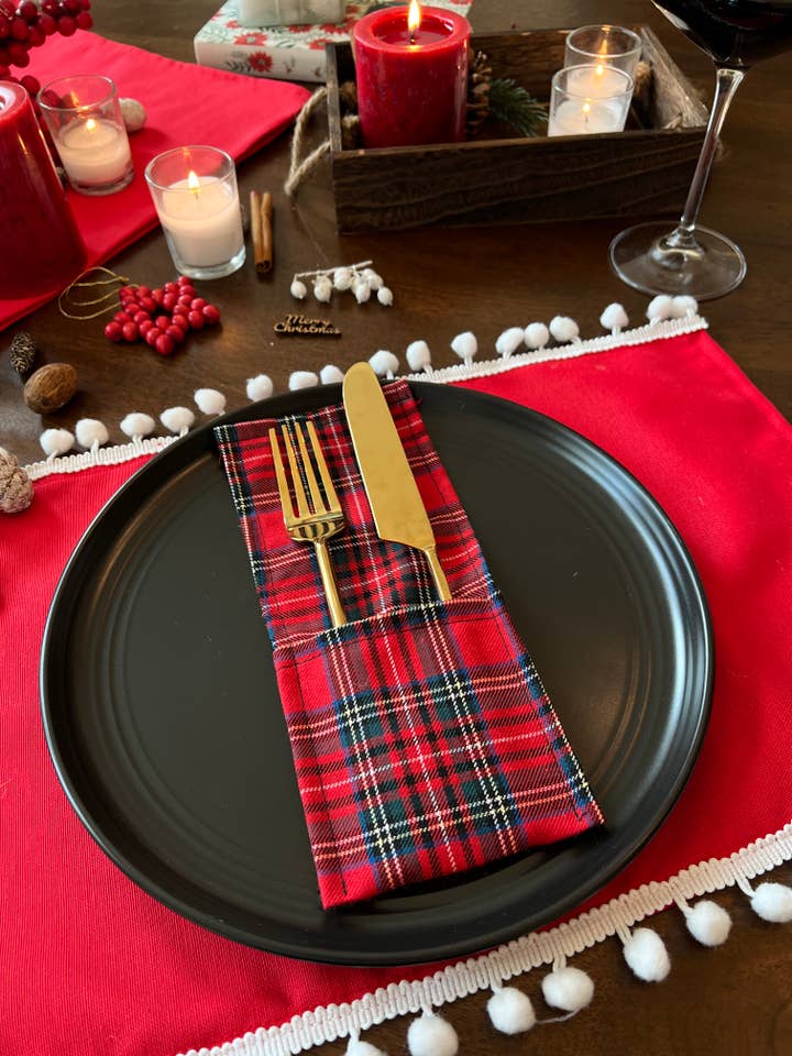 Porta-talheres Gingham vermelho, xadrez tartan, bolsa prataria por atacado de Uniq Favors