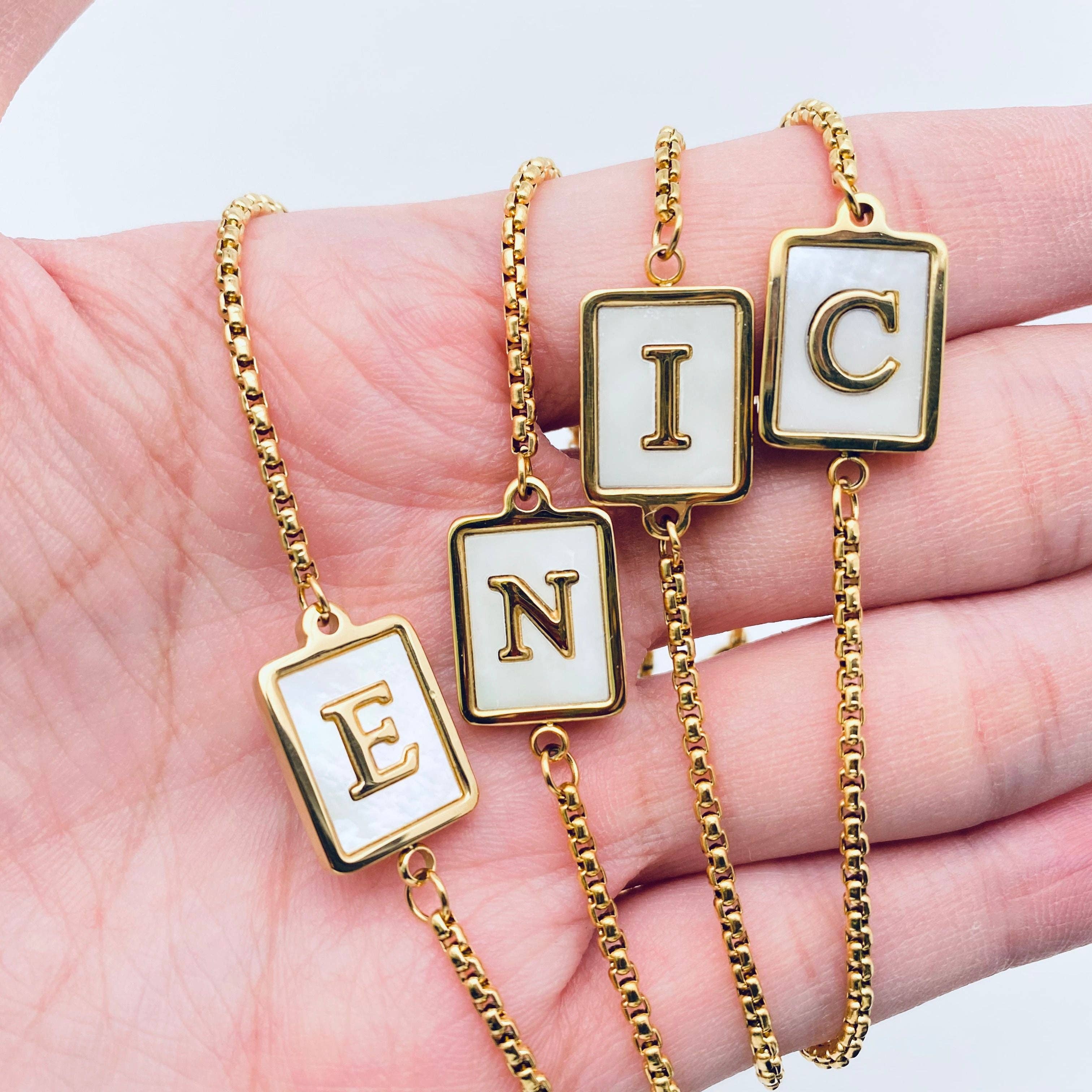 Mio Queena - Wholesale Charm/Dangle Bracelet - Gold-plated Shell Stainless Steel Initial Bracelets29